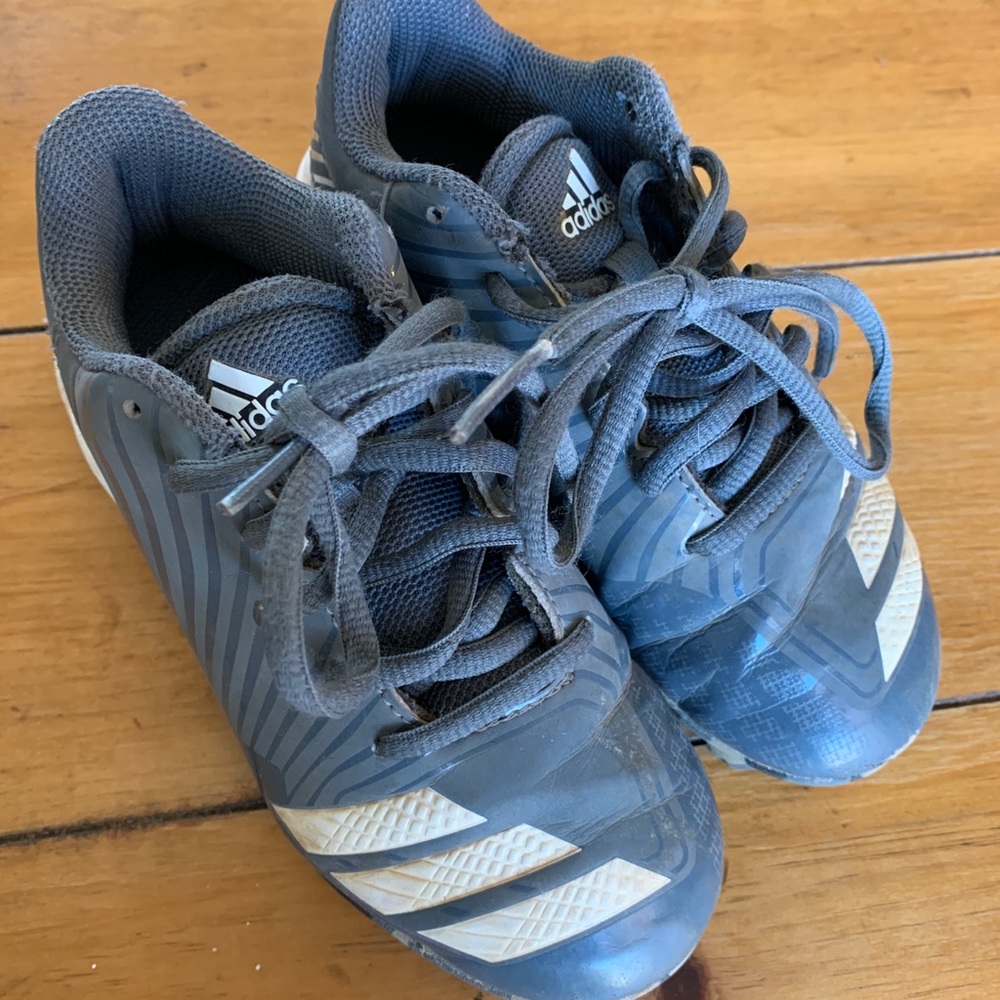 Tball cleats